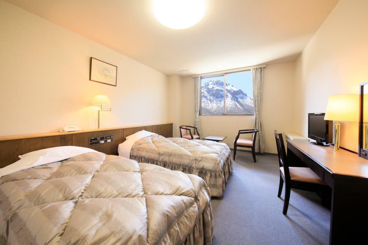 Taishoike Hotel Matsumoto Exteriör bild